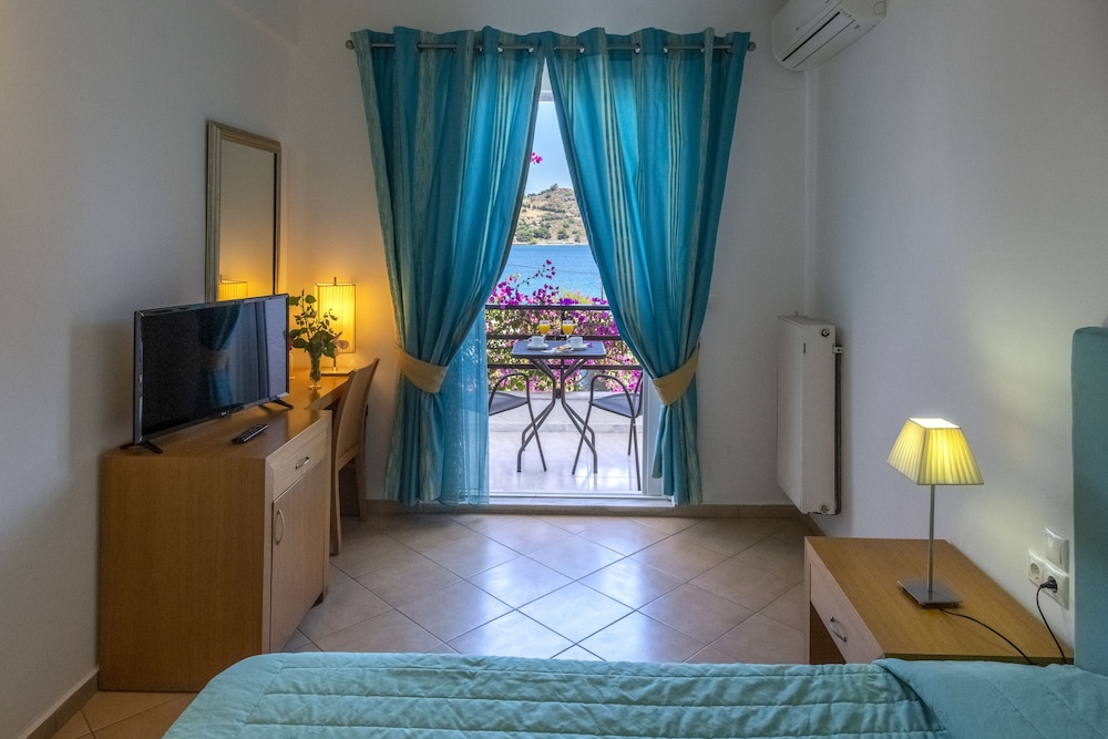 Skala Hotel 25/60