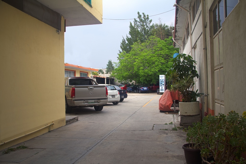 OYO Hotel Trigos De Oro San Luis Teolocholco Park 33/42