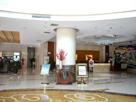 Chun Xue Four Seasons Hotel 11/57