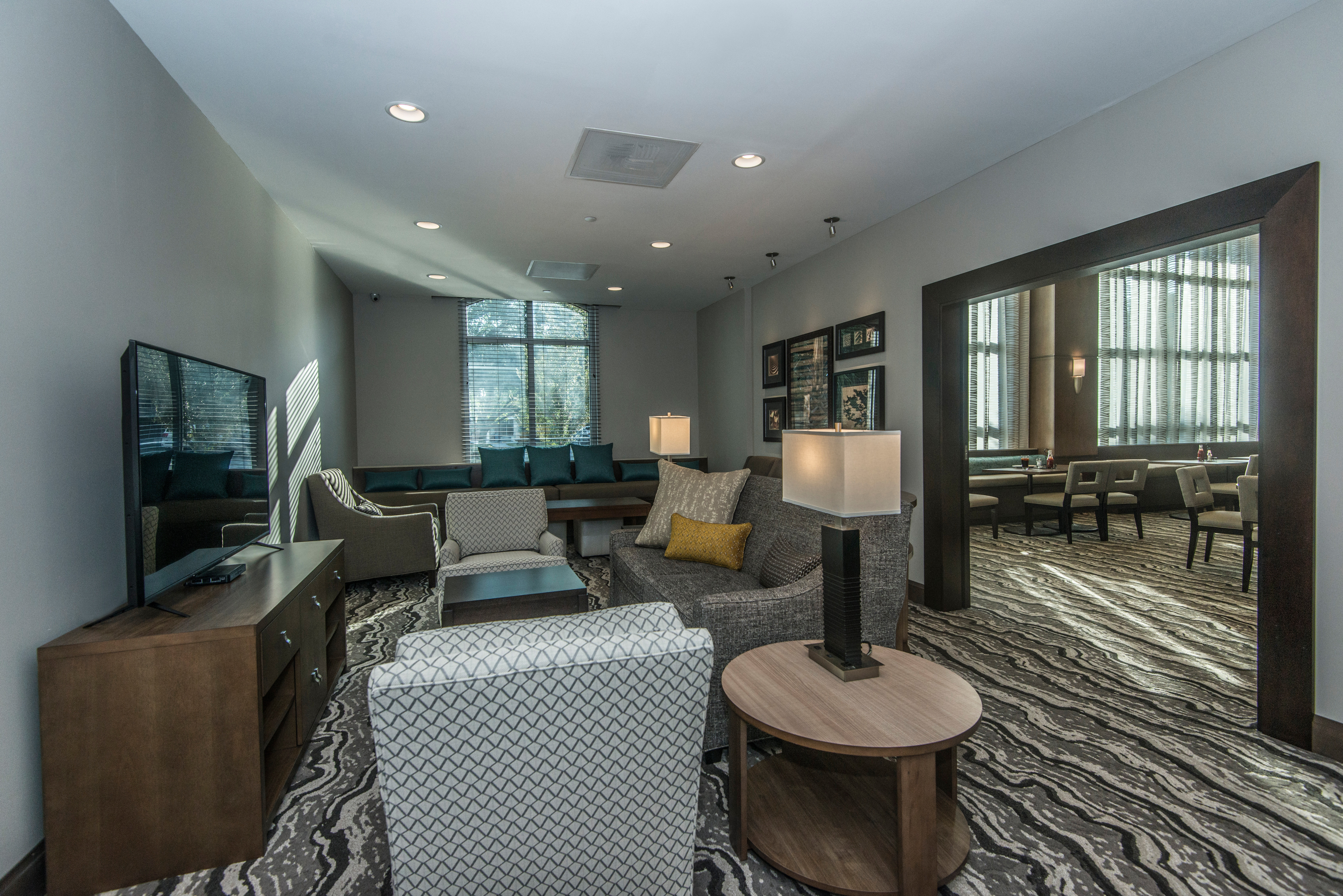 STAYBRIDGE SUITES CHARLESTON - MOUNT PLEASANT 32/60