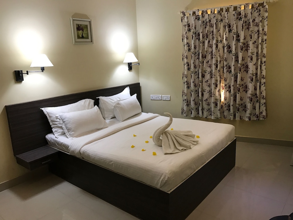 SUPERIOR, DOUBLE BED