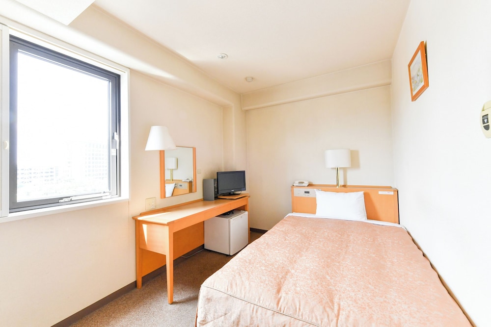 Okazaki Daiichi Hotel East Wing 4/18