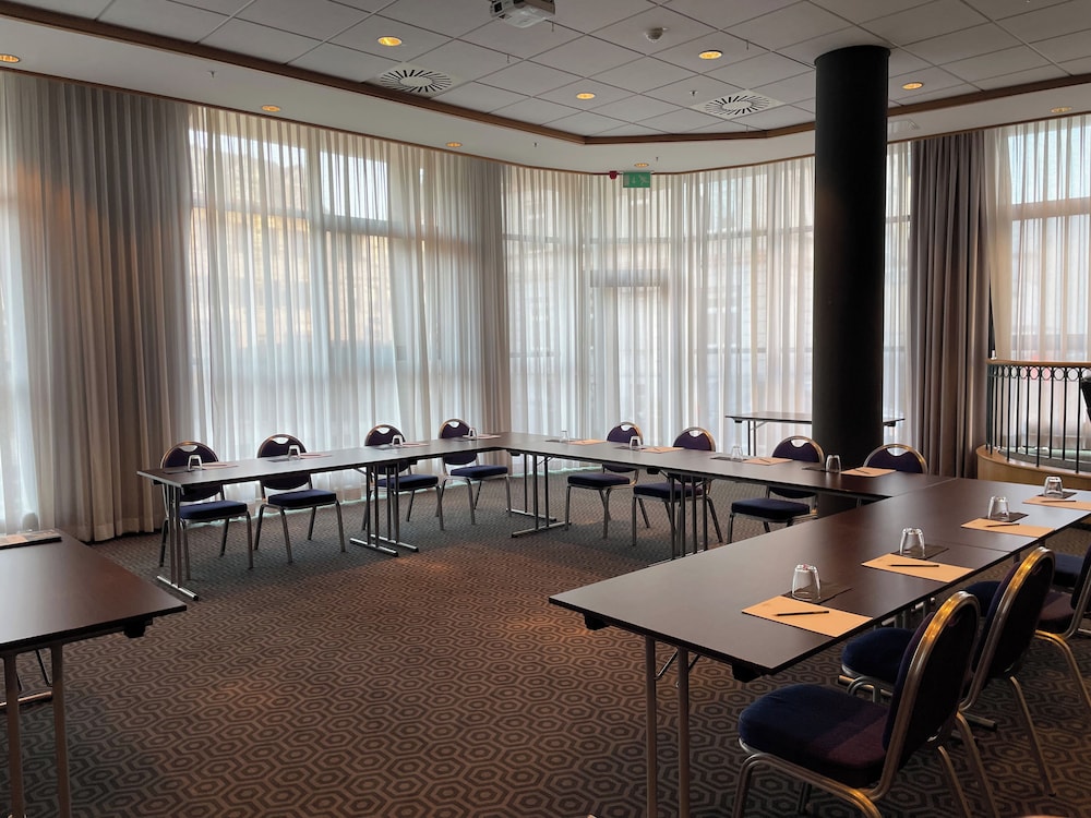 Mercure Hotel Gera City 32/50