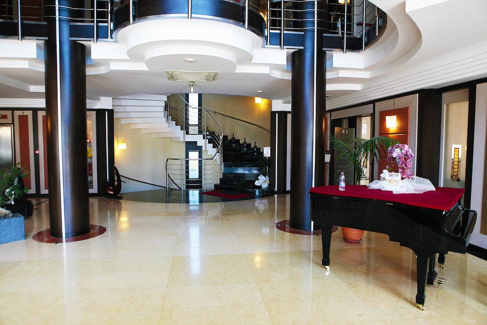 B&B HOTEL Napoli San Mauro 31/50