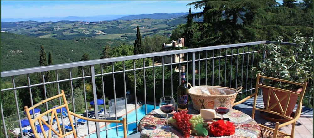 Villa Sant' Uberto Country Inn 2/65