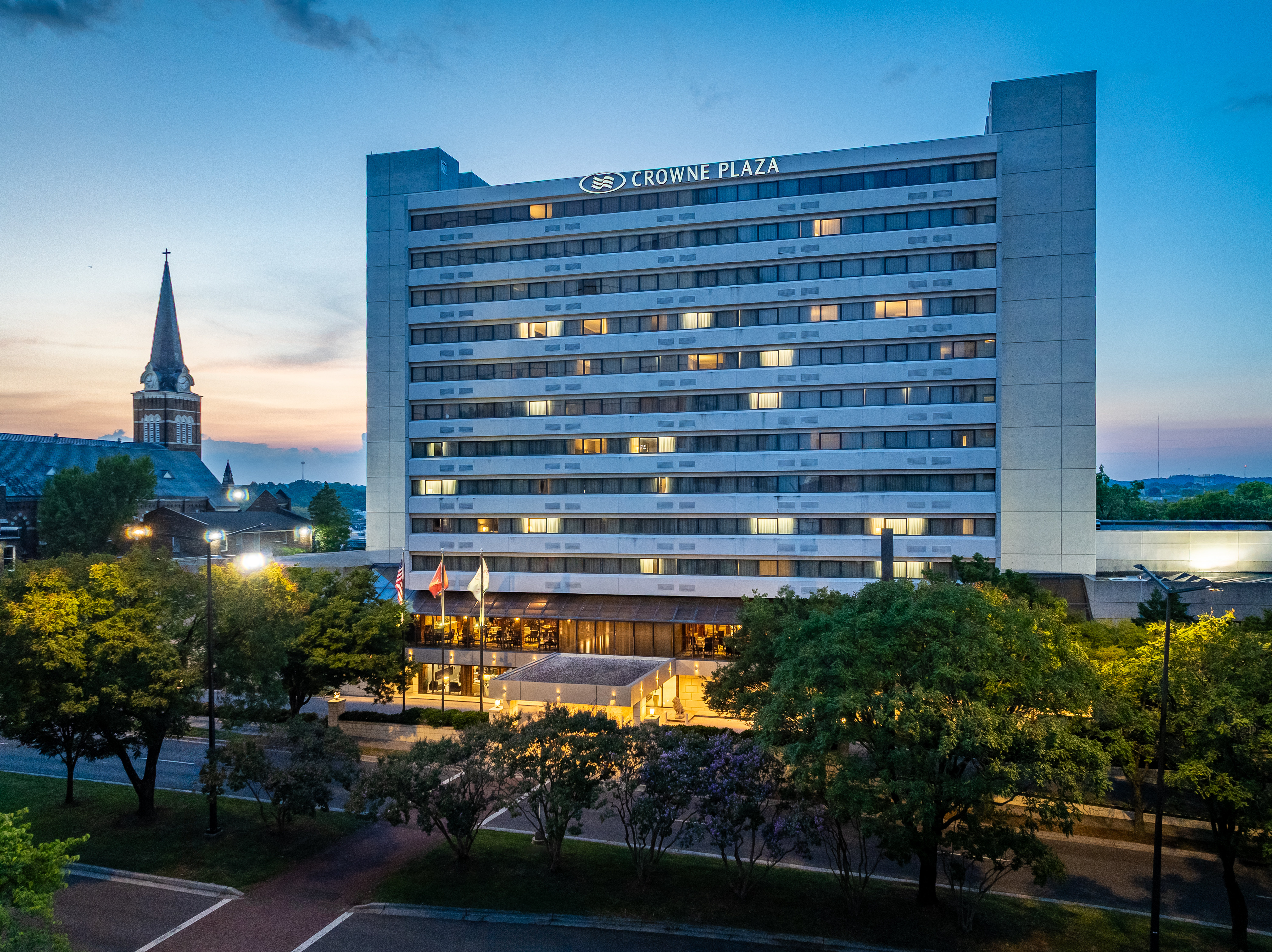 Crowne Plaza Hotel Knoxville Downtown University 3/81