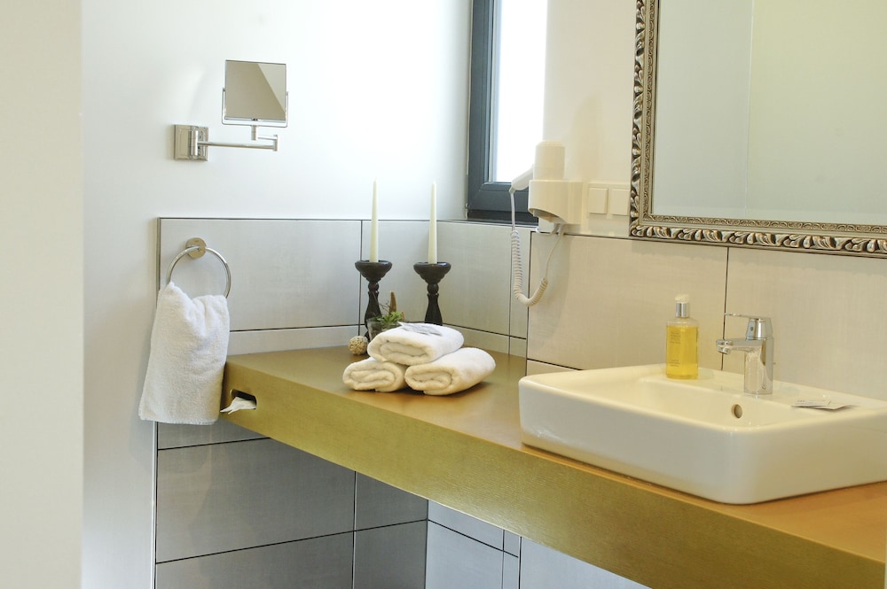 Hotel Athen Kelsterbach Frankfurt Airport 47/50