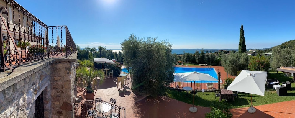 Residence San Rocco 60/63