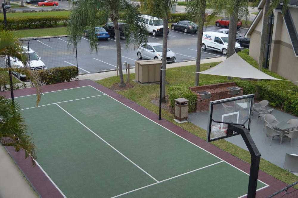 DORAL INN & SUITES MIAMI AIRPORT WEST 15/43