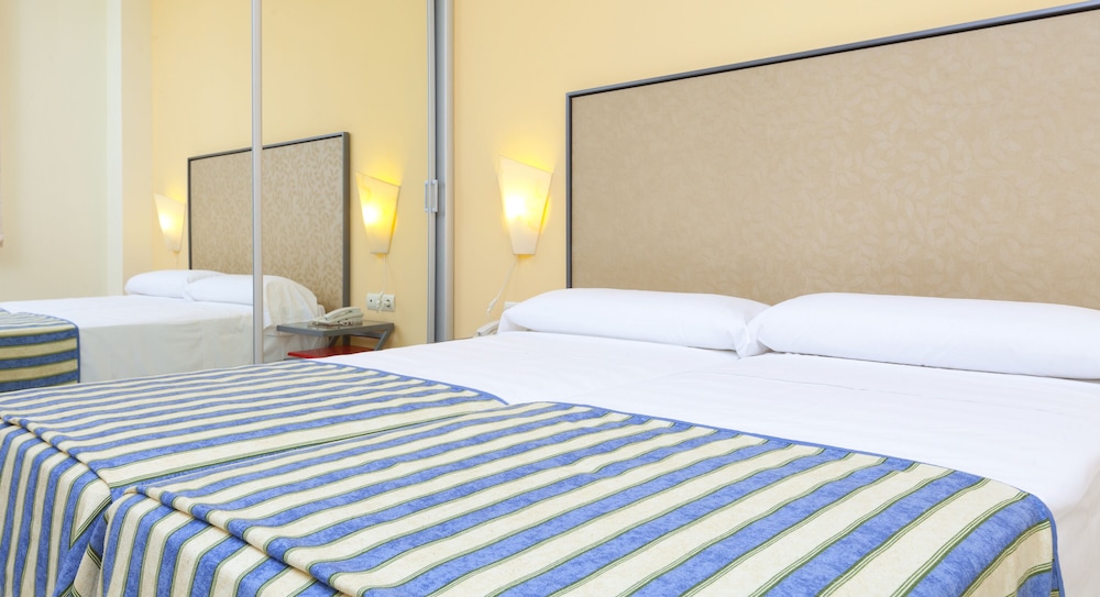 Apartamentos Vertice Sevilla Aljarafe 24/63