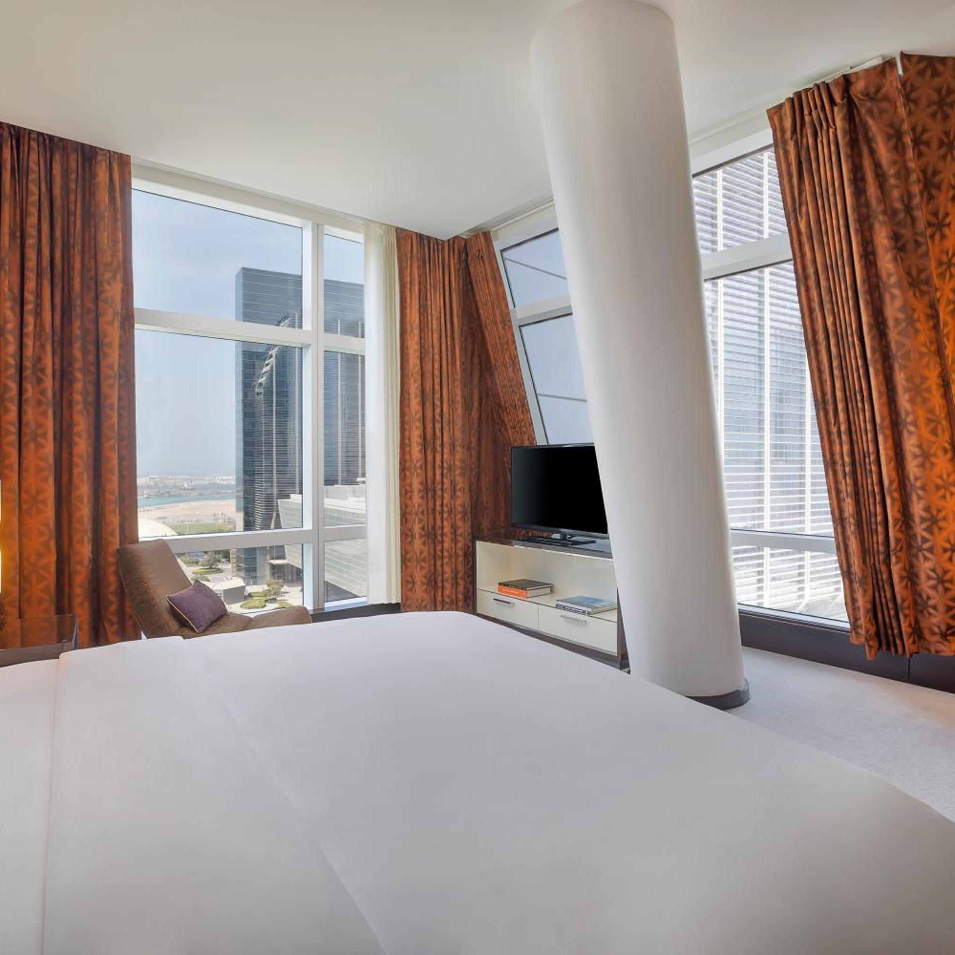 Premier, Suite, Skyline View