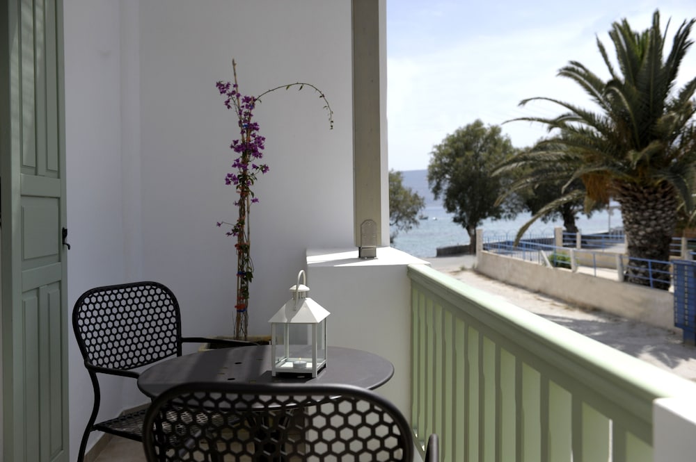 Almyris Hotel 10/41