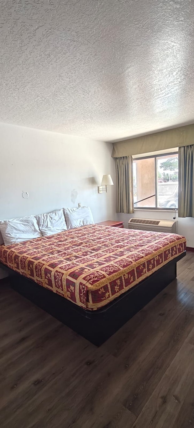 Albuquerque Inn Near Airport I 40 16/34