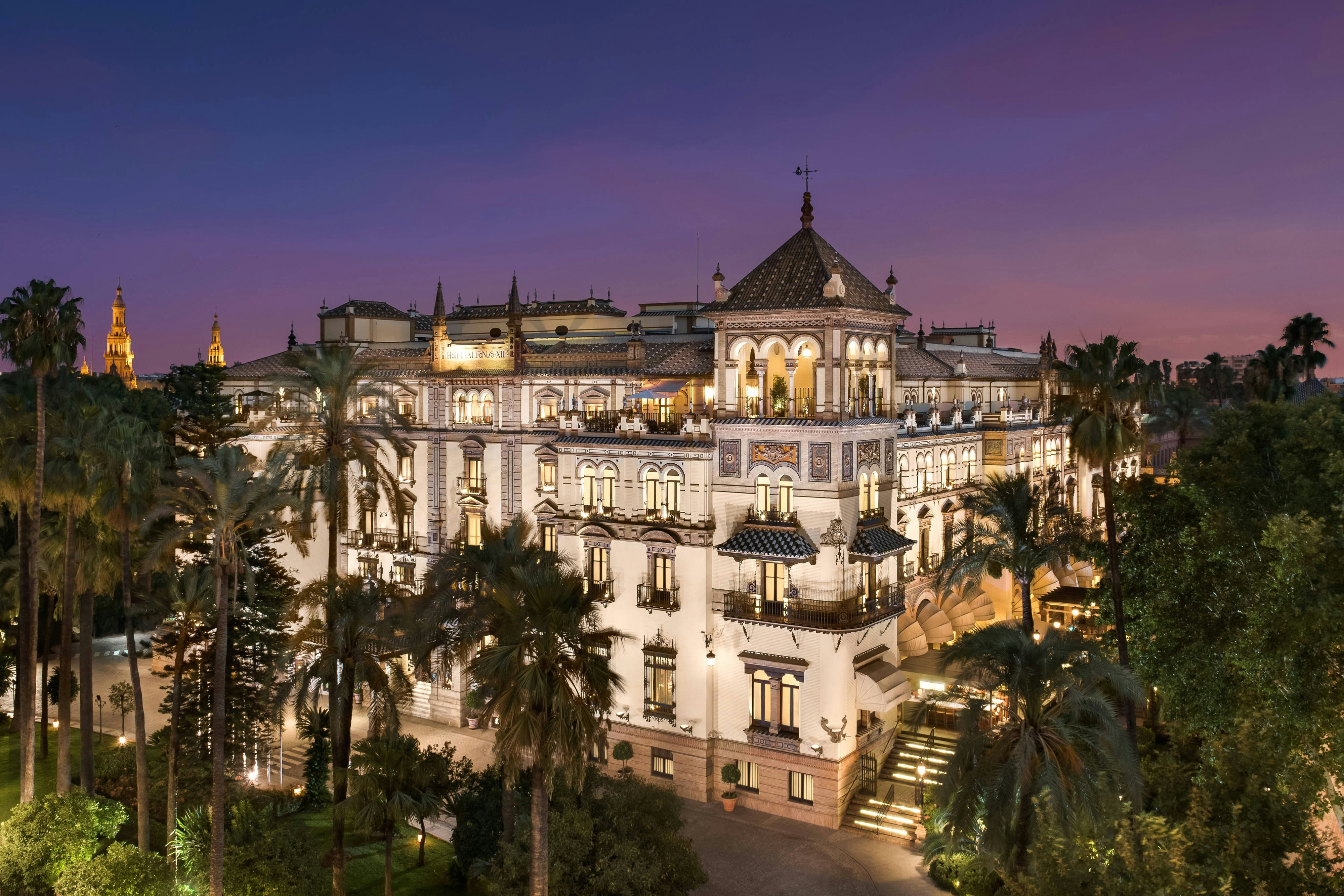 Hotel Alfonso Xiii A Luxury Collection Hotel Seville in SEVILLE