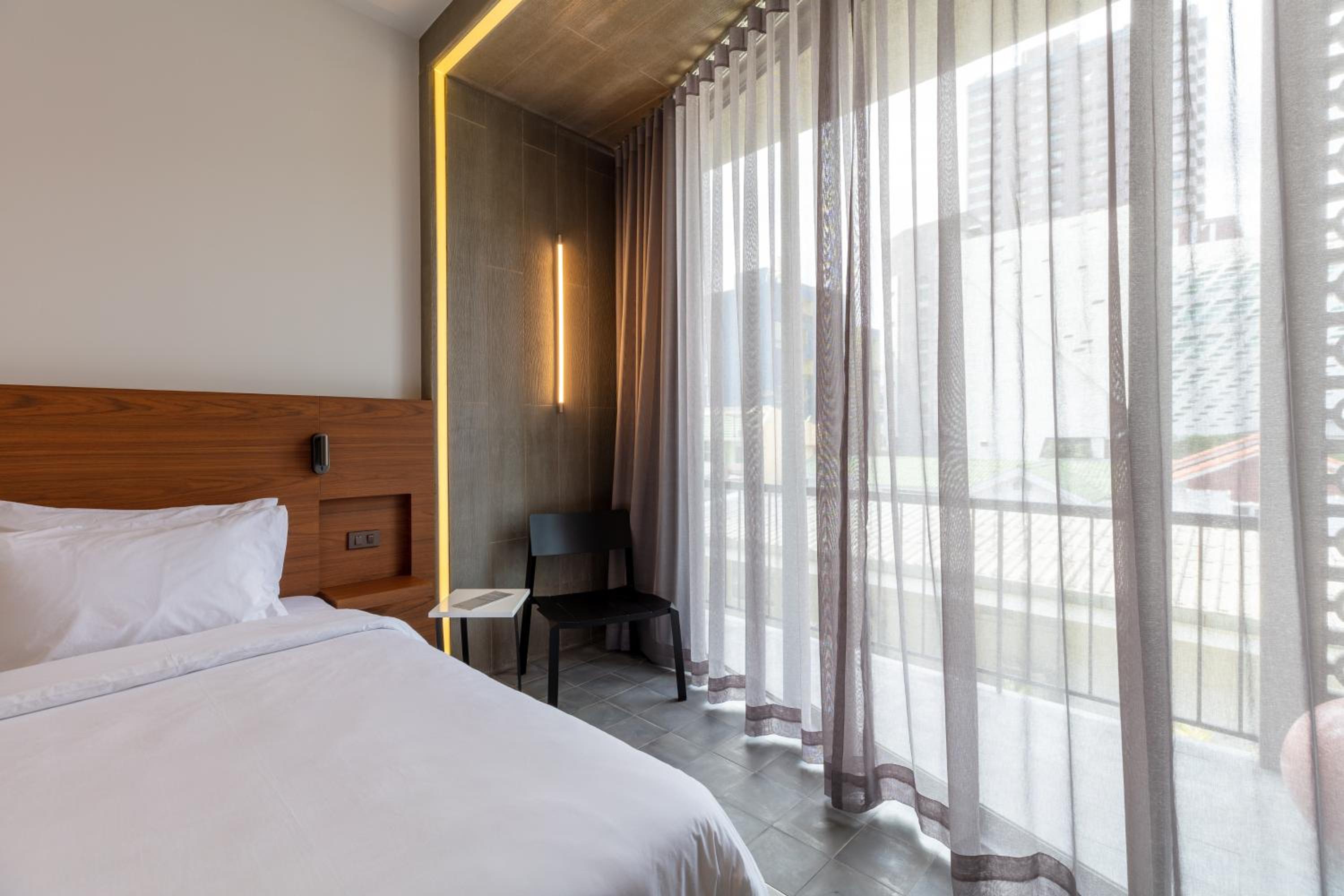 Reno, Deluxe, Double Bed