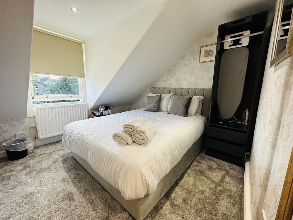 Abbotsford Guest House 13/25