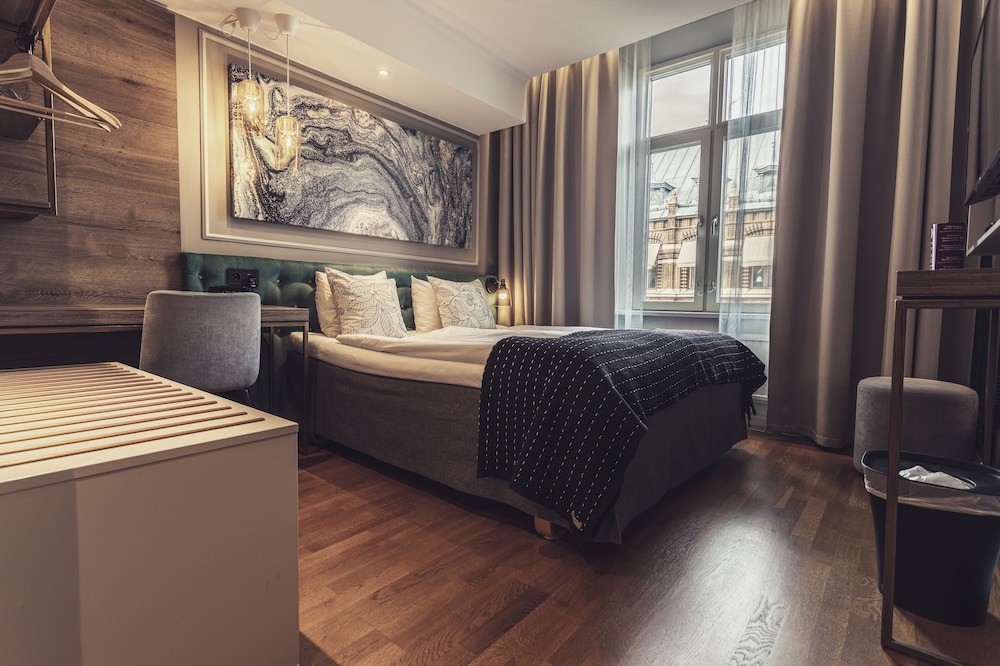 Hotel Poseidon 17/40