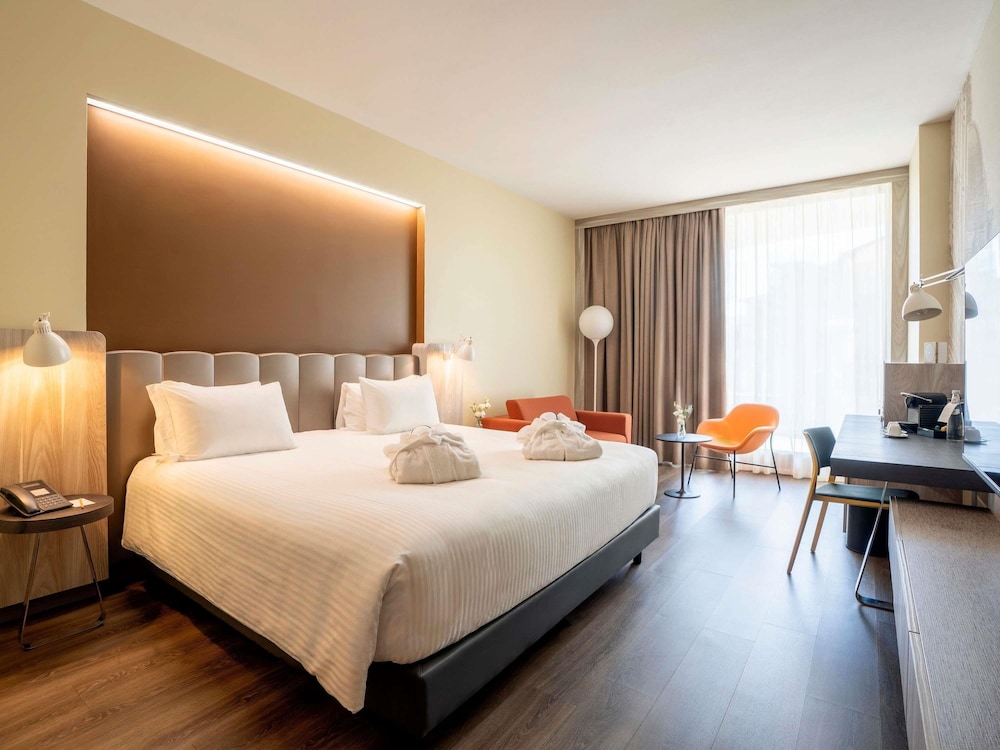 MERCURE FIRENZE CENTRO 23/73