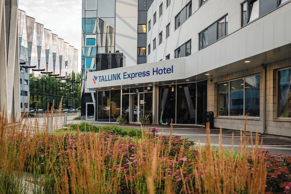 Tallink Express Hotel 65/68