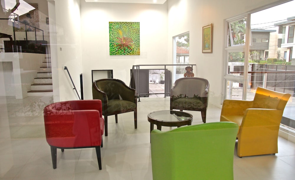 Ampera Avenue Residence 11/17