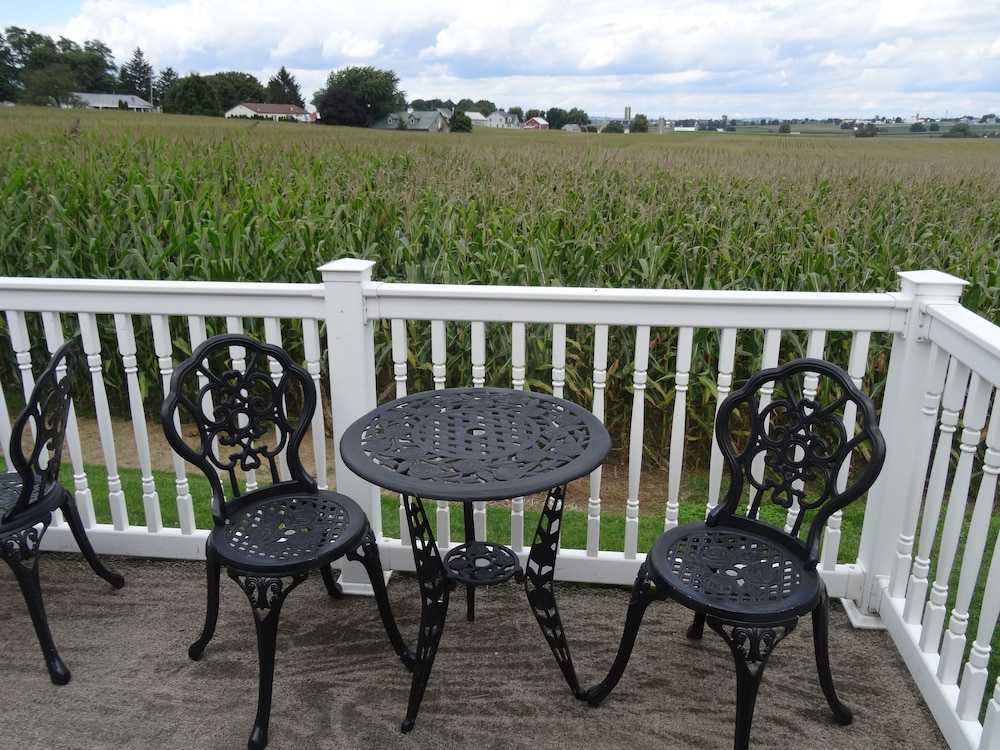 Amish Country Motel 39/52