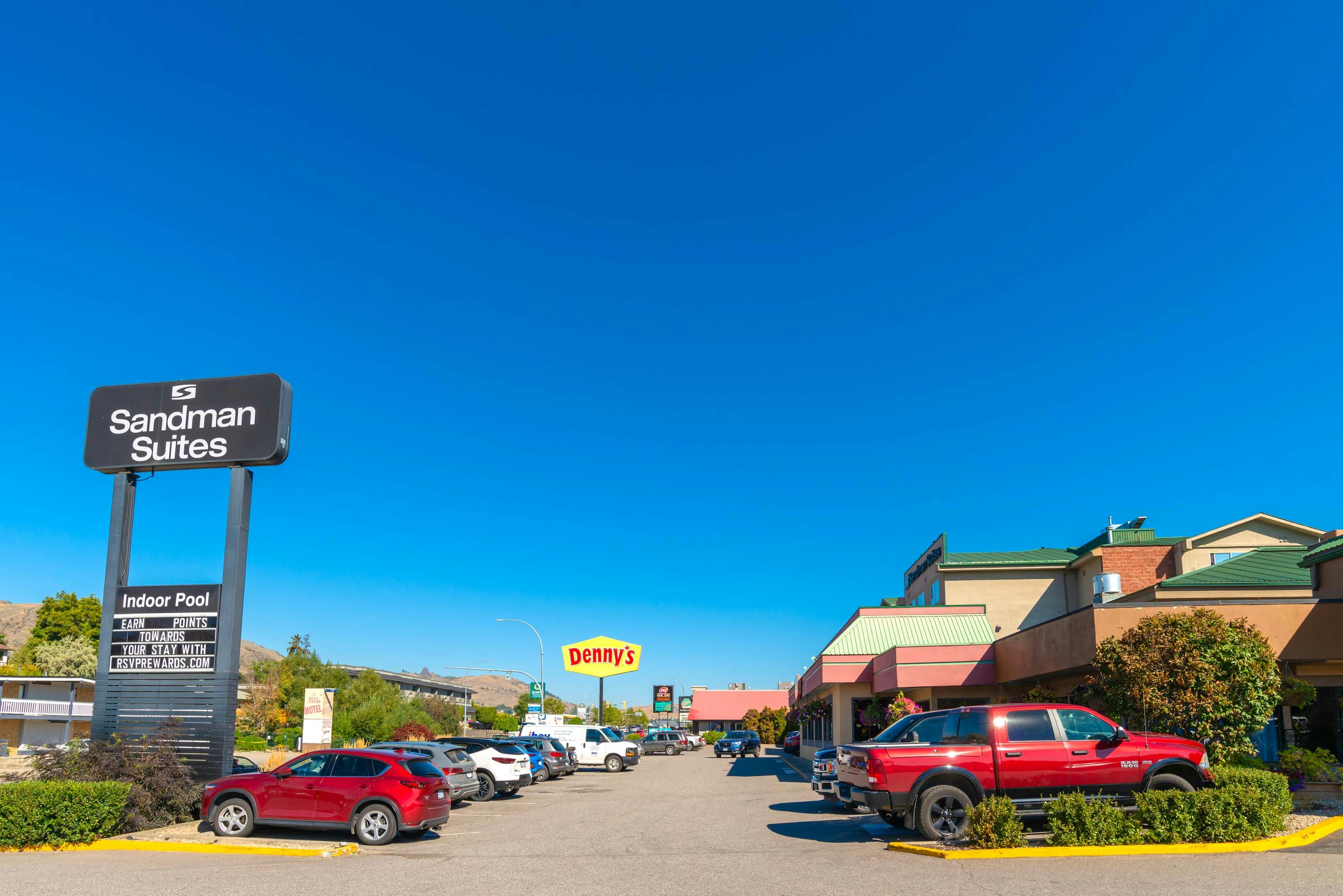 Sandman Hotel Vernon 44/45