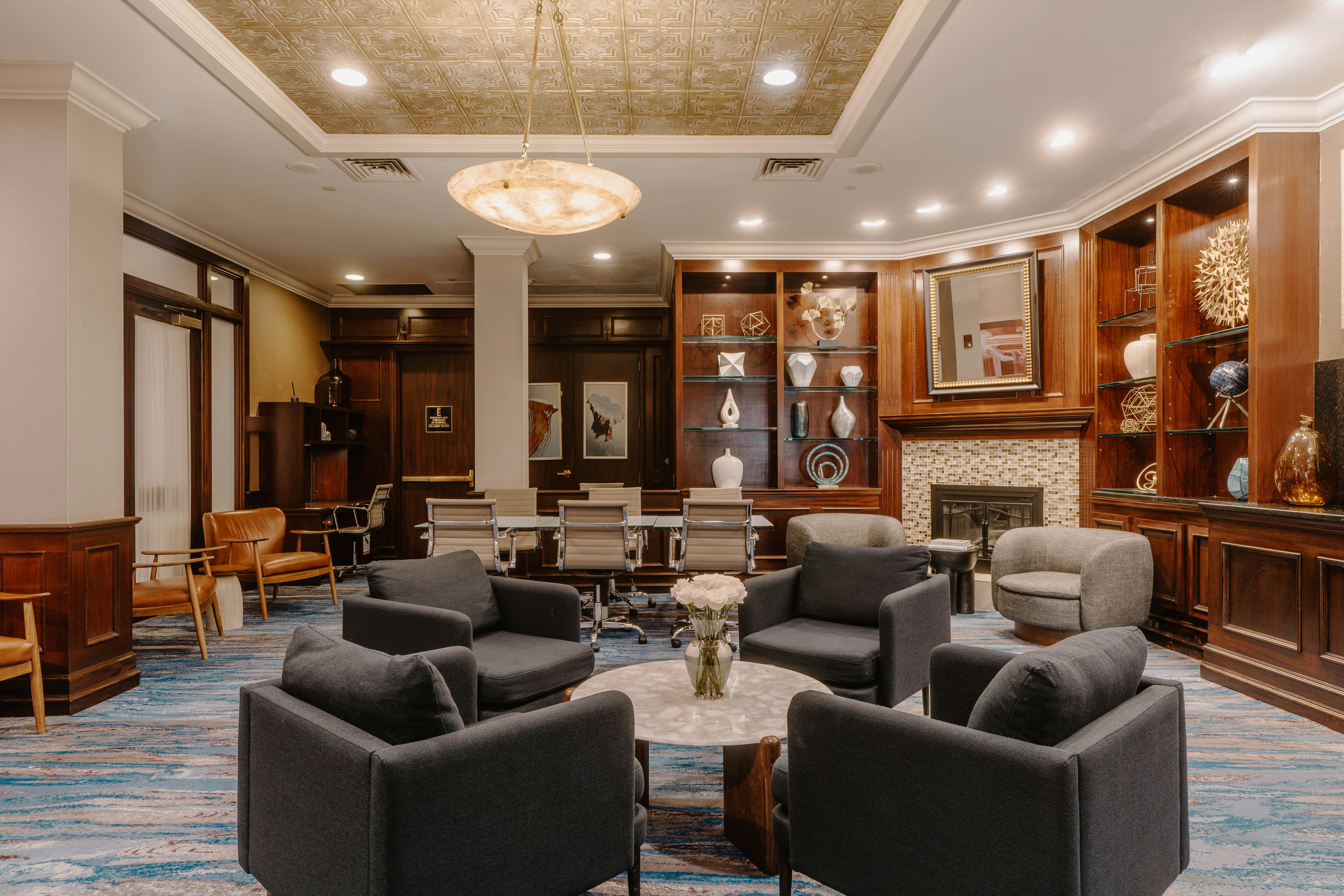 Club Quarters Hotel In Boston 19/25