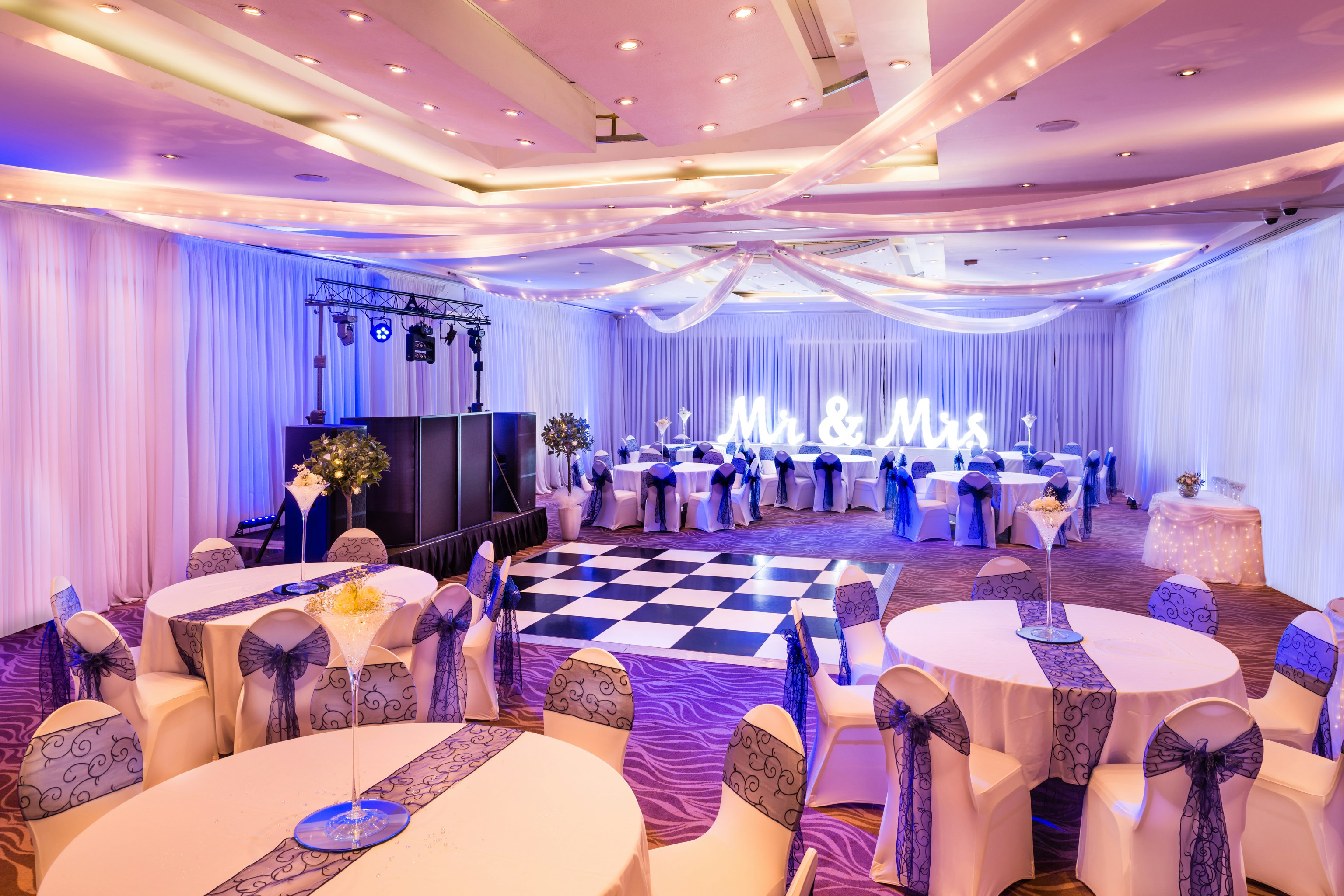 Copthorne Hotel Merry Hill Dudley 45/49