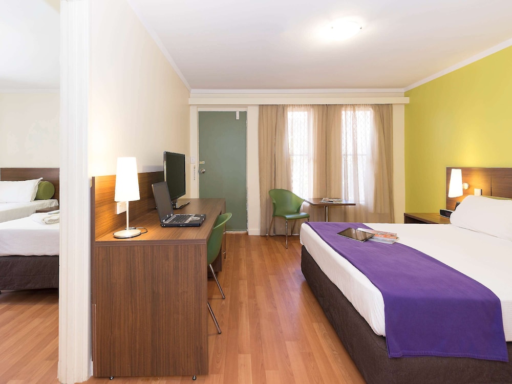 IBIS STYLES KARRATHA 13/65