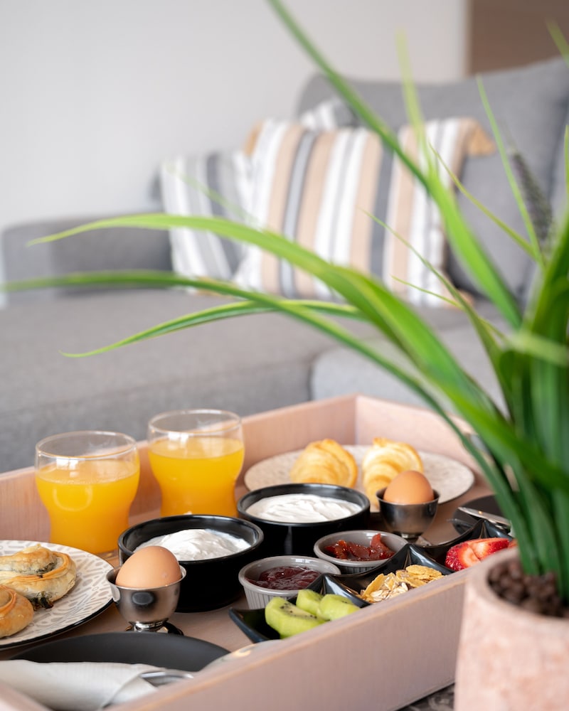 Ebenus Suites (Adults Only) by Checkin 32/41