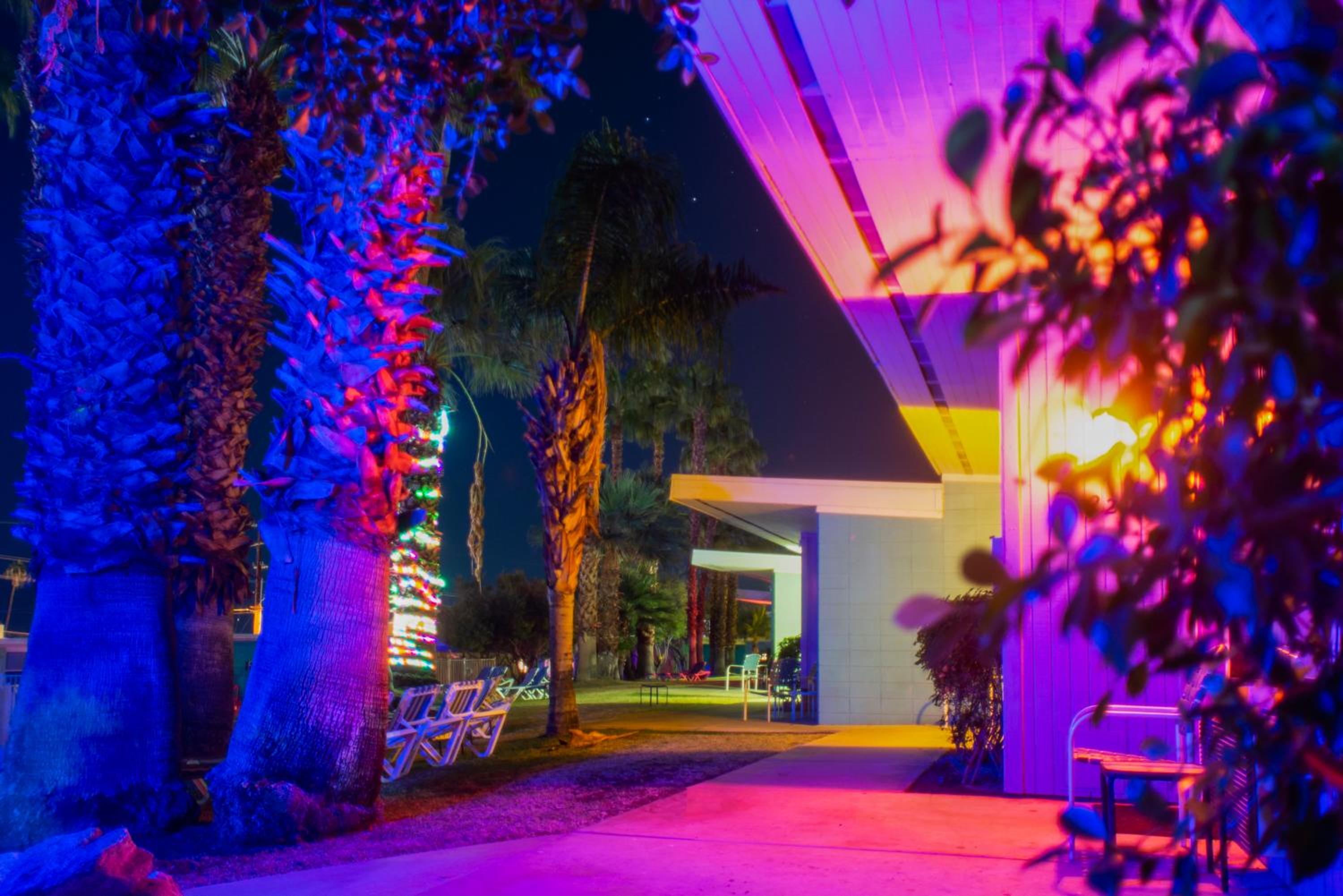 CCBC Resort Hotel - A Gay Men's Resort 23/26
