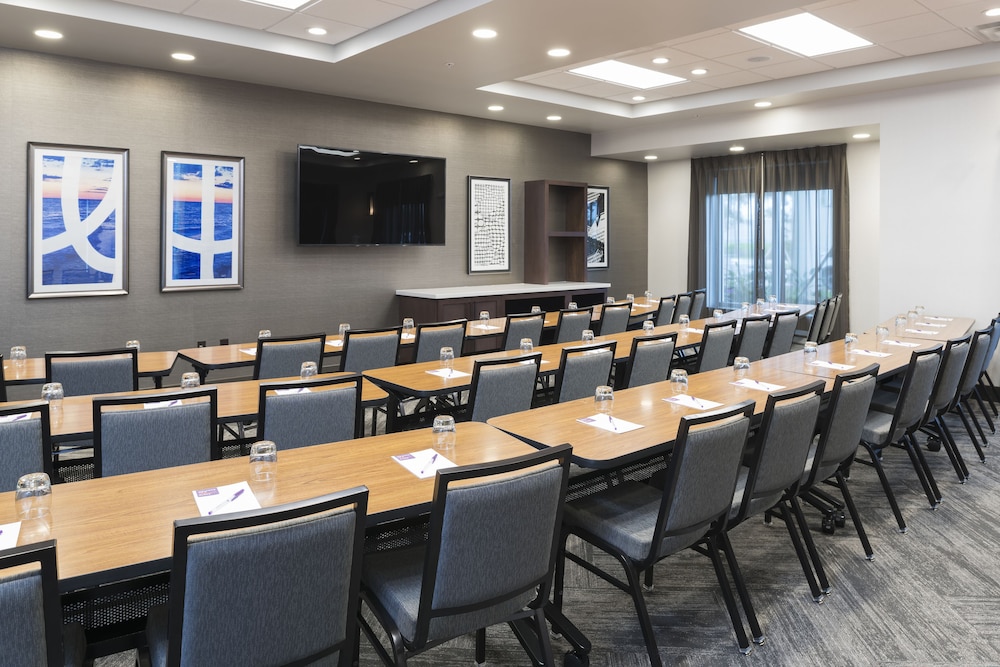 Hyatt Place Sarasota Lakewood Ranch 39/50
