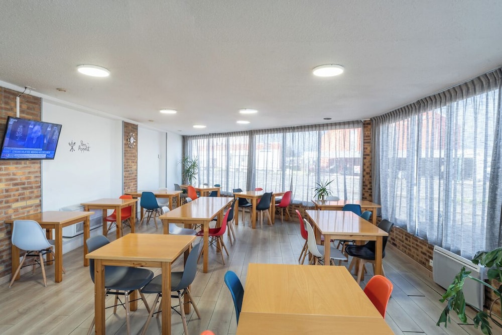 Brit Hotel Tours Nord 48/59