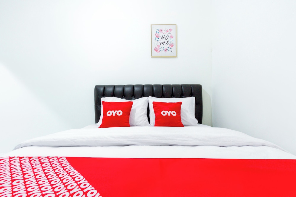 OYO 2975 House Of Mahira Syariah 9/19
