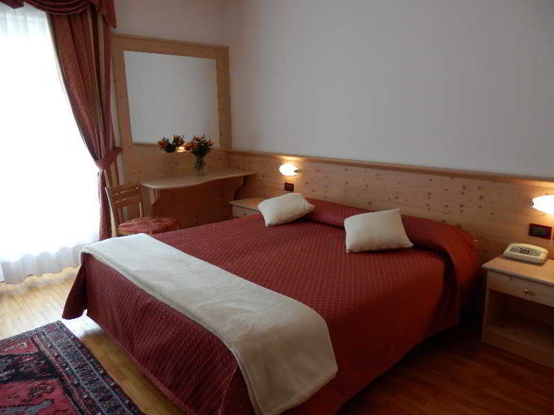 HOTEL DOLOMITI 15/50
