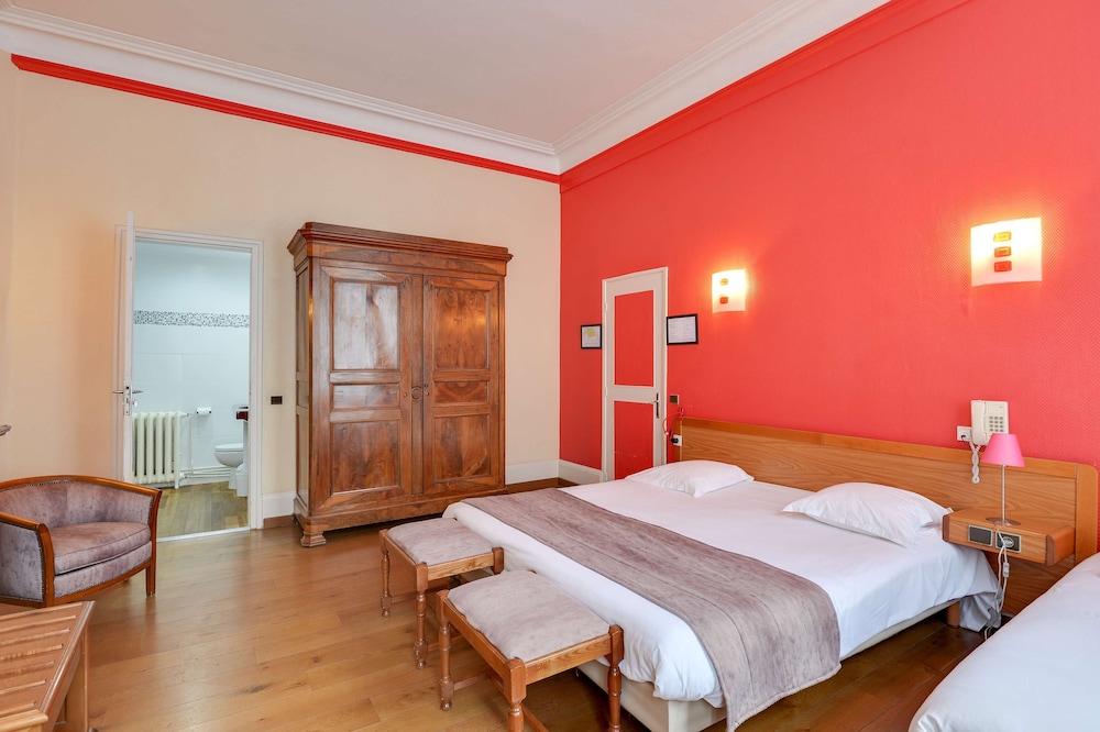 HOTEL NOTRE DAME 22/47