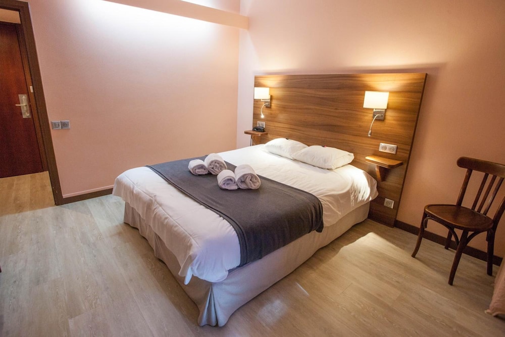 LOGIS HOTEL AU TERMINUS 35/45
