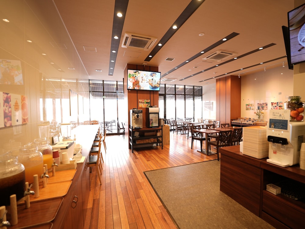 The BREAKFAST HOTEL Fukuoka Nakasu (ex Hotel WBF Fukuoka Nakasu) 53/63