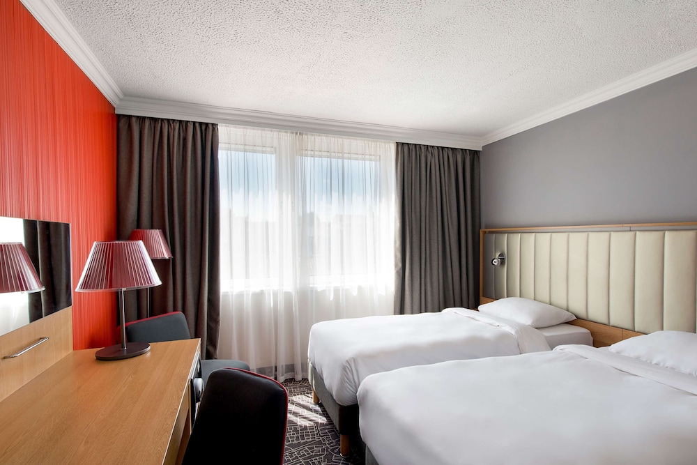 Radisson Hotel York 23/76