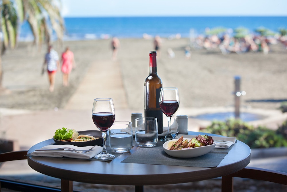Corallium Beach Hotel by Lopesan Hotels - Adults Only 51/70