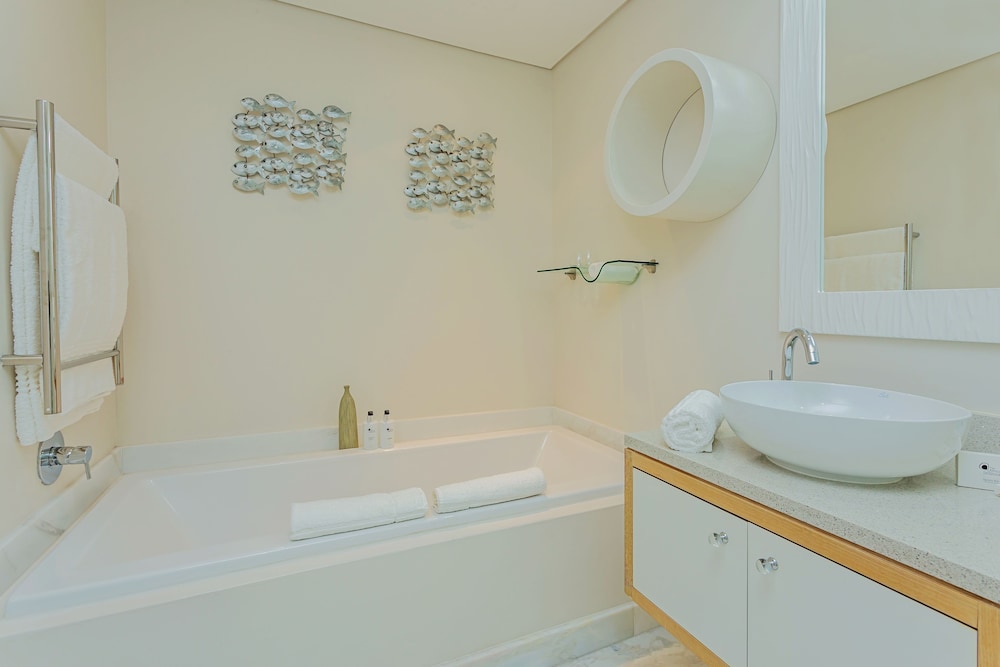 Views Boutique Hotel Spa 10/70