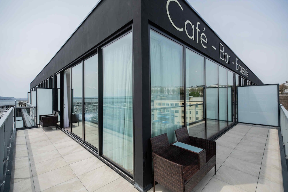 Hotel Barracuda & Spa, Port Center, beachfront, sea view 2/50