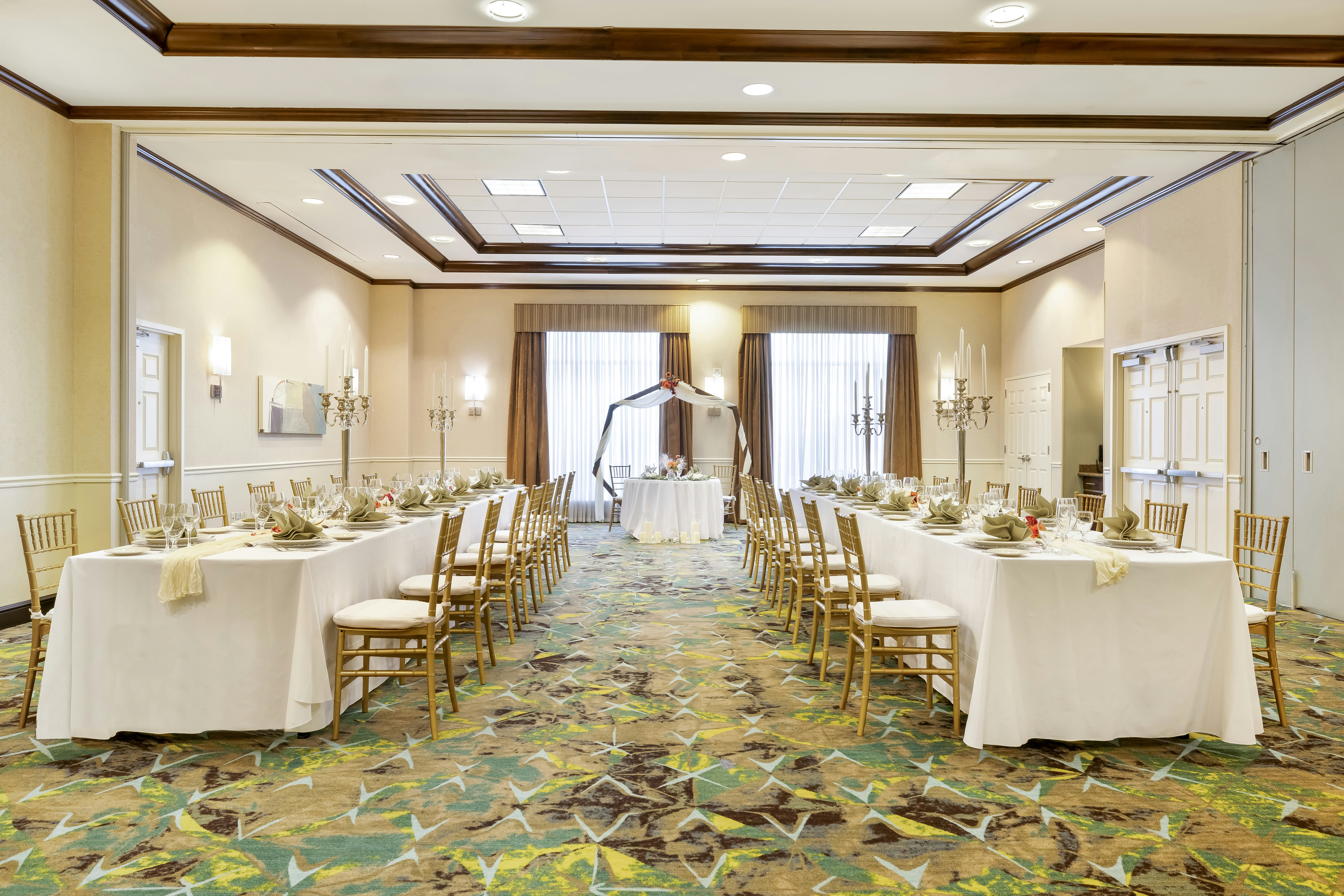 Hilton Garden Inn Dulles North 79/82