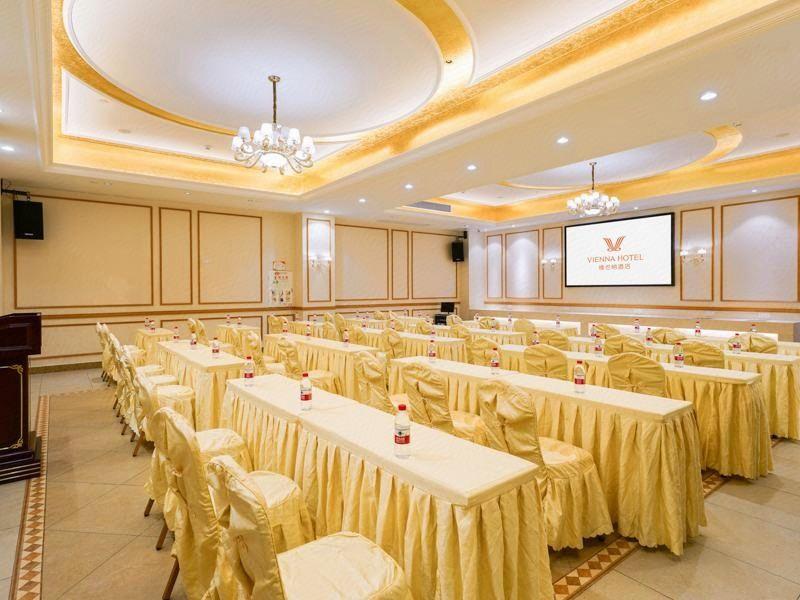 Vienna Hotel (Zhongshan Tanzhou) 34/42