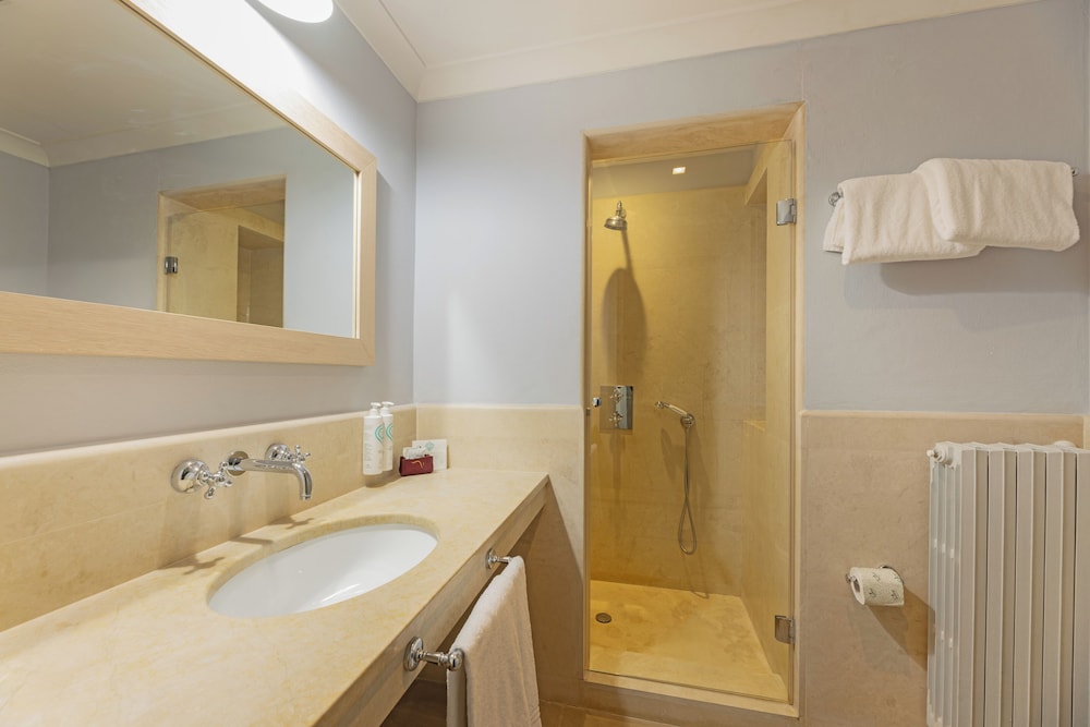 Val di Luce Spa Resort 73/74