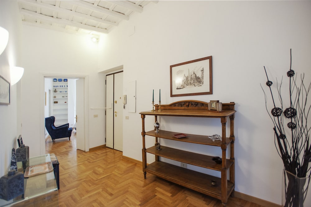 S Andrea - WR Apartments 3/15