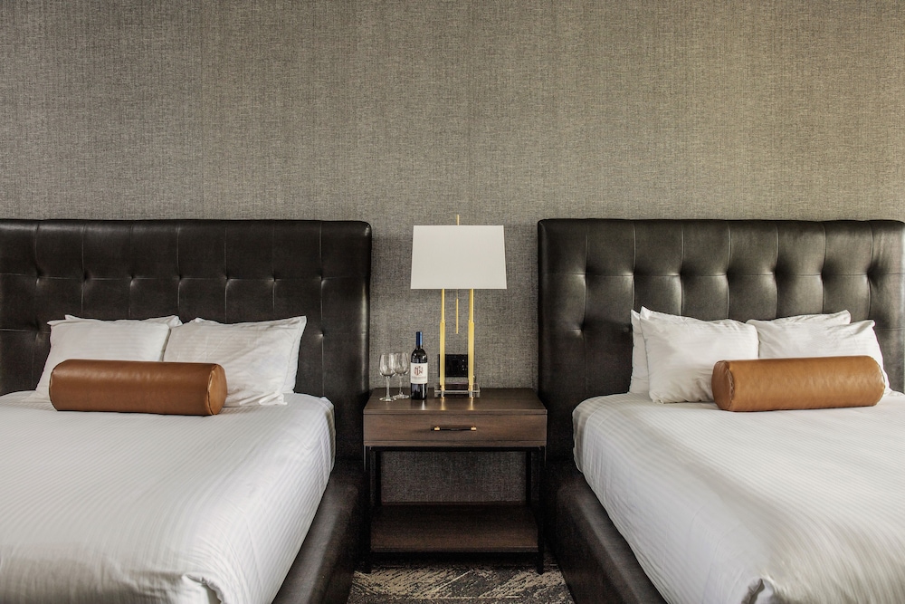 The Inns Of Geneva National 12/60