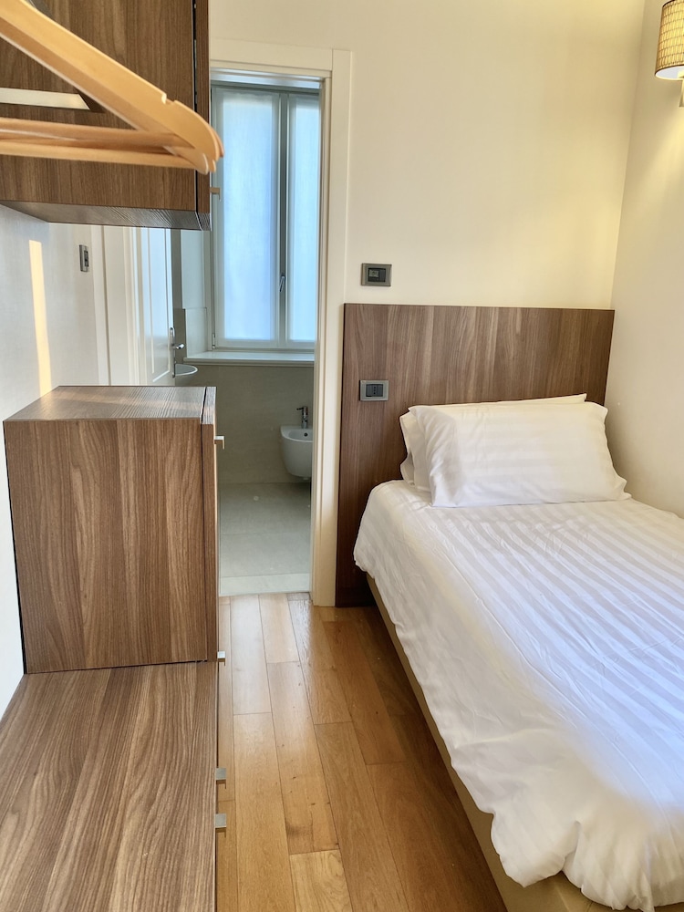 Hotel Castello Di Casiglio 14/79