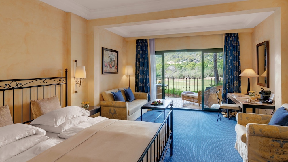 THE CAMP DE MAR Hotel & Resort 10/50