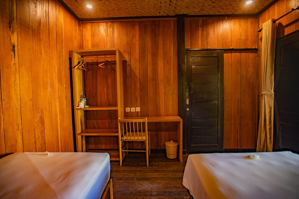 Gili Sands Hotel & Bar 37/66